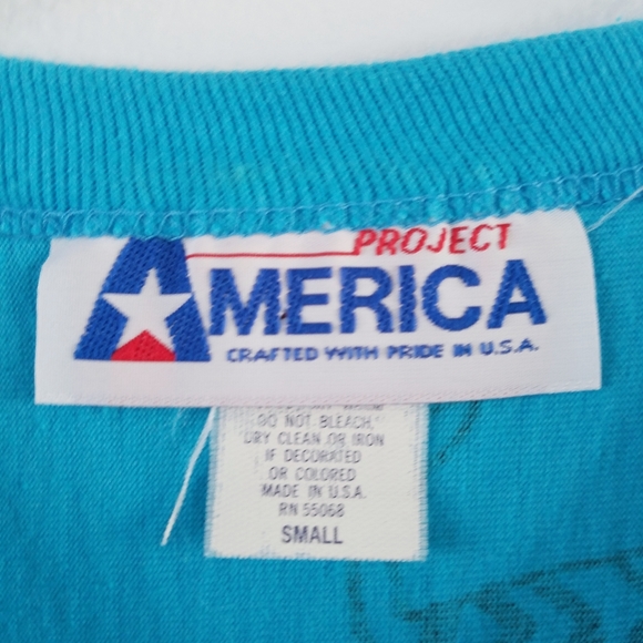 Vtg 80s Project America turquoise graphic t-shirt - Picture 3 of 3